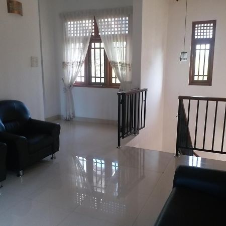 Hotel Red Rose Negombo Exteriör bild